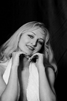 Irina-L-BWN01_08