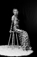 Irina-L-BWN01_14